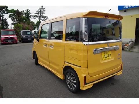 Suzuki Spacia Custom