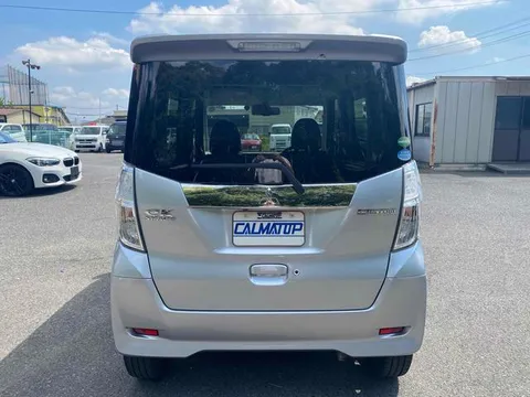 Mitsubishi eK Space Custom