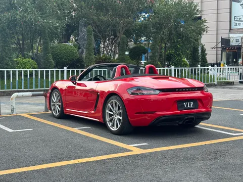 Porsche 718