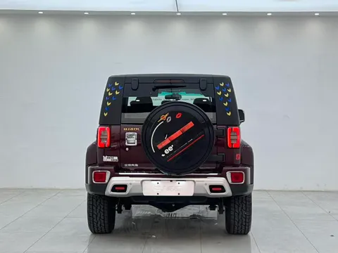 BAIC BJ40