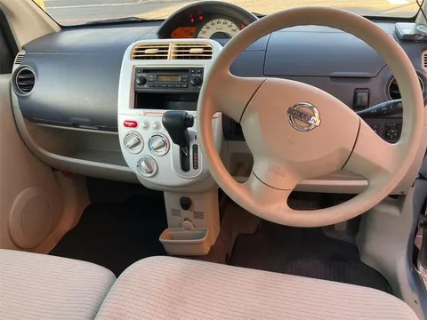Nissan Otti