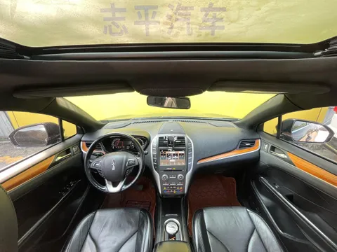 Lincoln MKC