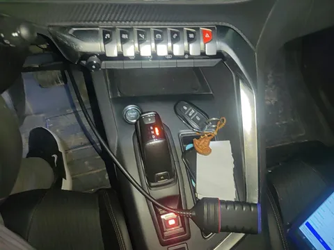 Peugeot 4008