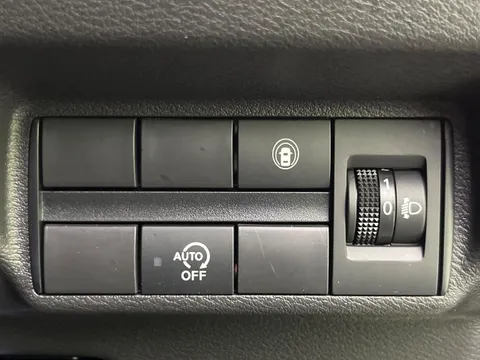 Mitsubishi eK X