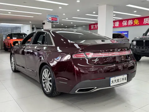 Lincoln MKZ