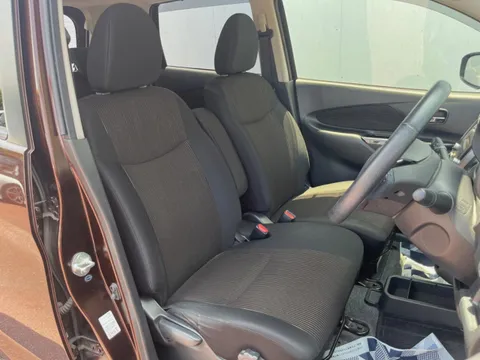 Mitsubishi eK Custom