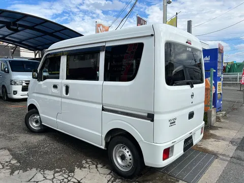 Nissan Clipper
