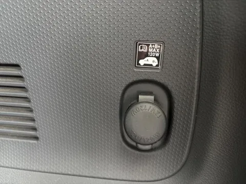 Mazda Flair Crossover