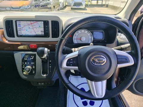 Daihatsu Mira Tocot