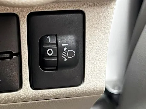 Toyota Pixis Joy