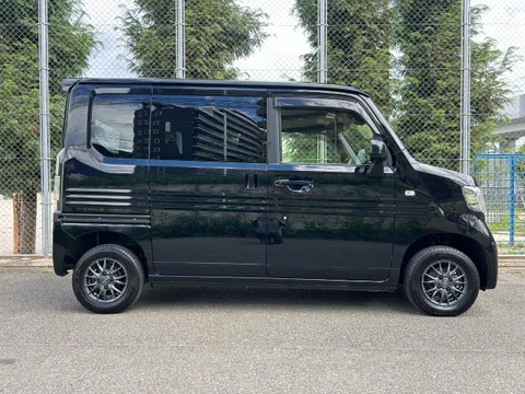 Honda N-VAN Plus Style