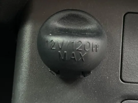 Toyota Pixis Mega