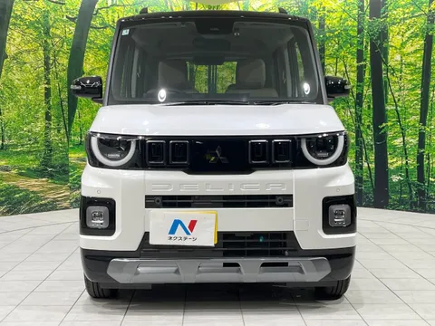 Mitsubishi Delica Mini