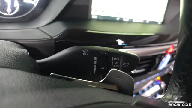 Genesis G90 (EQ900)