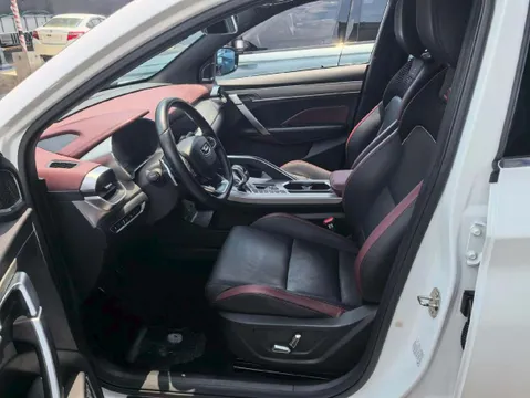 Geely Coolray (Binyue)