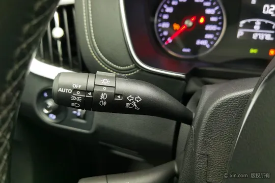 Roewe RX5