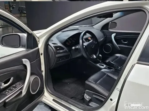 Renault SM3