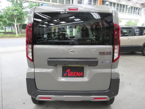 Suzuki Spacia Gear