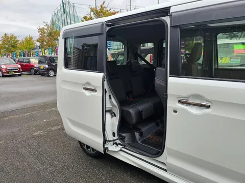 Suzuki Spacia Custom