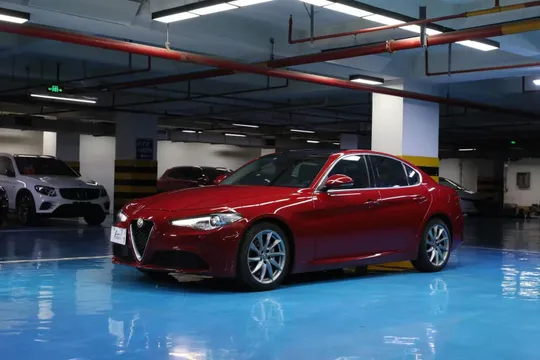 Alfa Romeo Giulia