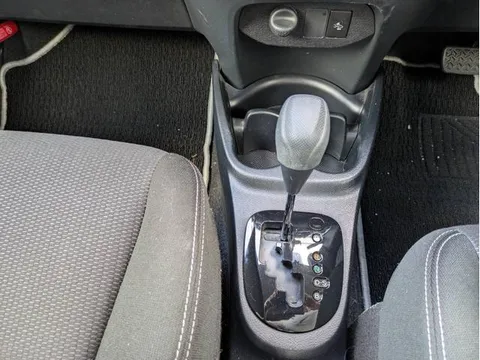 Toyota Yaris (Vitz)