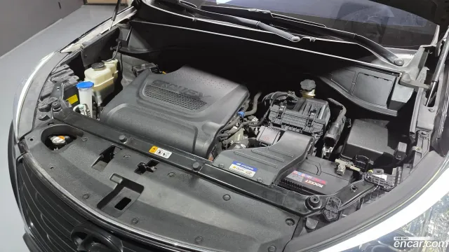 Hyundai Grand Santa Fe (Maxcruz)
