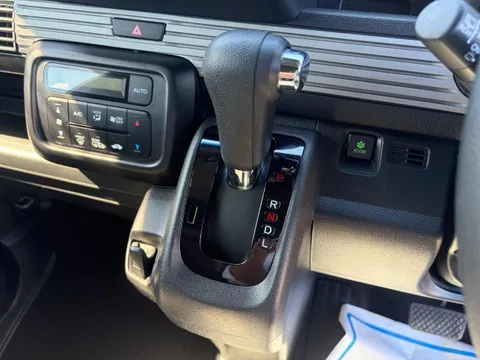 Honda N-VAN Plus Style
