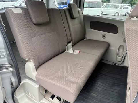 Mitsubishi Minicab Van