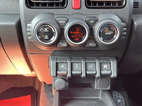 Suzuki Jimny Nomade