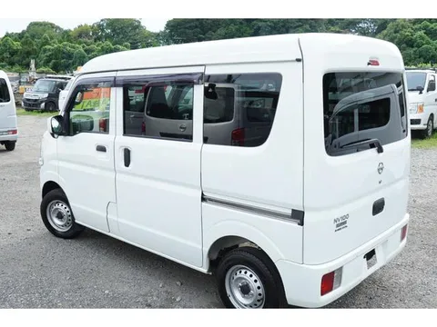 Nissan Clipper