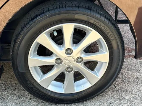 Mitsubishi eK Custom