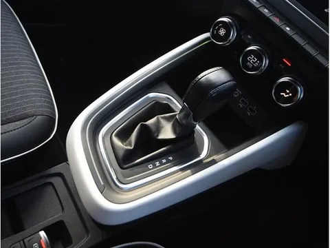 Renault Lutecia