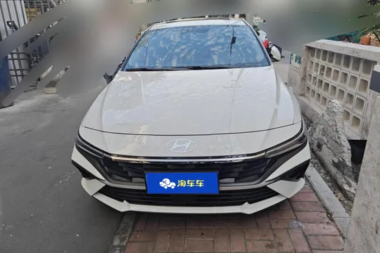 Hyundai Elantra (Avante)