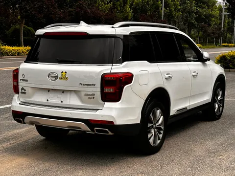 Gac GS8