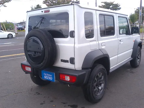 Suzuki Jimny Nomade