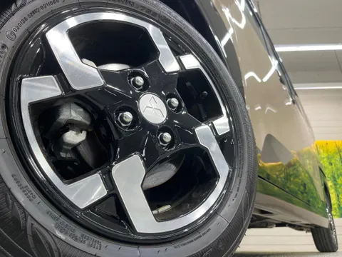 Mitsubishi Delica Mini