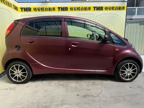 Mitsubishi I