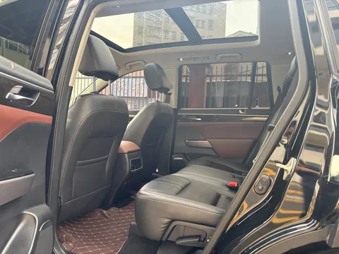 Gac GS8