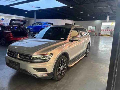 Volkswagen Tiguan L