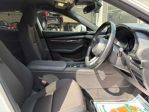 Mazda MAZDA3 Fastback