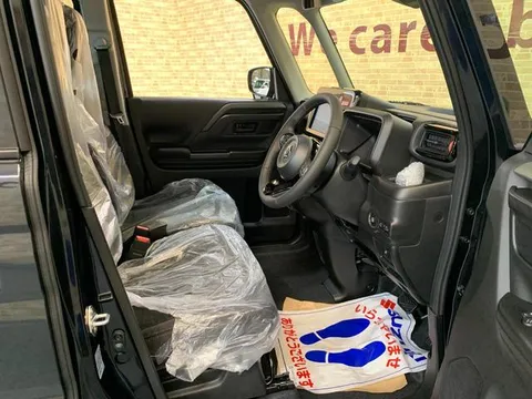 Suzuki Spacia Gear