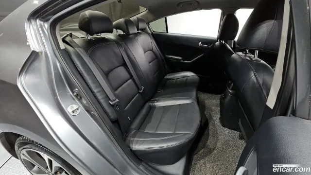 Kia Cerato (K3)