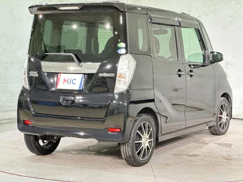 Mitsubishi eK Space Custom