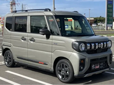 Suzuki Spacia Gear