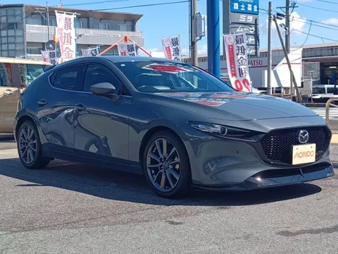 Mazda MAZDA3 Fastback