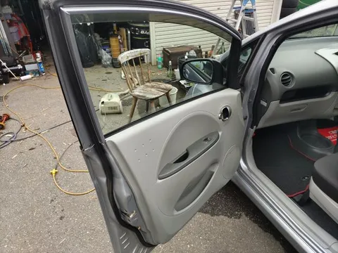 Mitsubishi I