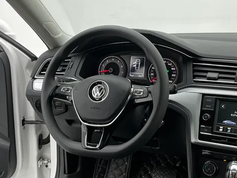 Volkswagen Lamando