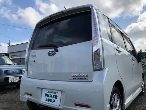 Subaru Stella