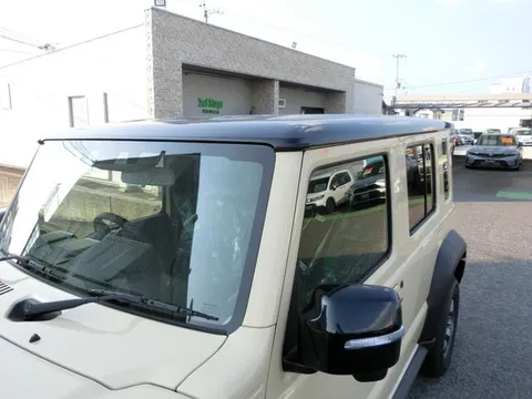 Suzuki Jimny Nomade