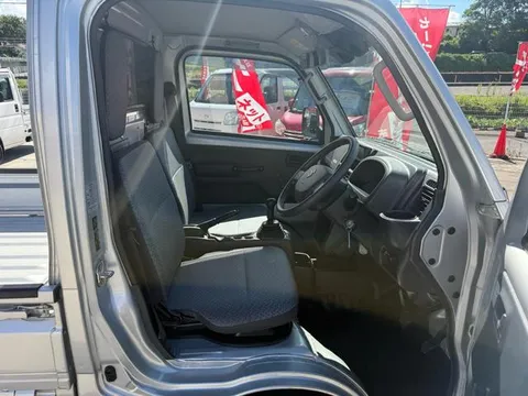 Suzuki Carry Track
